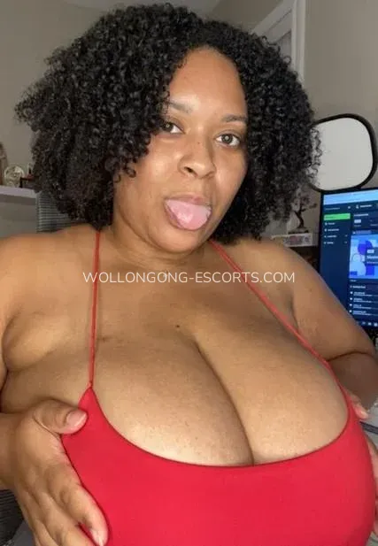 Wollongong escorts Rylee — 7