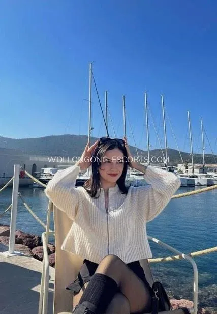 Wollongong escorts Maggie — 3