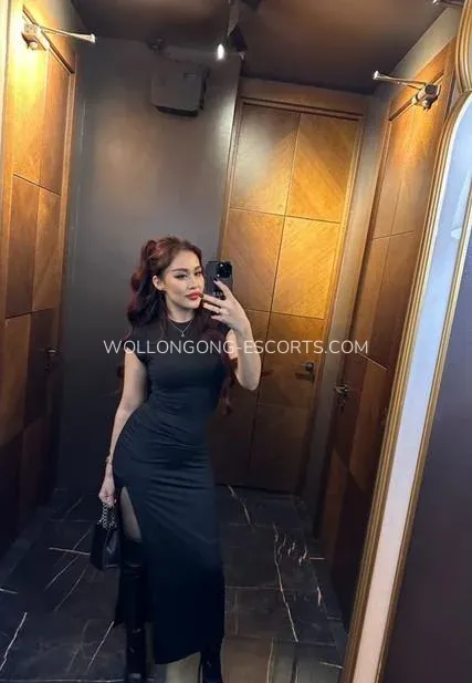 Wollongong escorts Nevaeh — 1