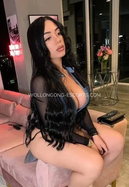 Wollongong escorts Mona — 1