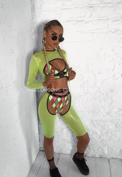 Wollongong escorts Alexia — 1