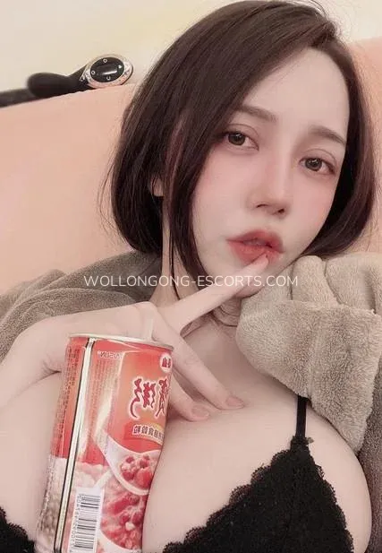 Wollongong escorts Caroline — 3