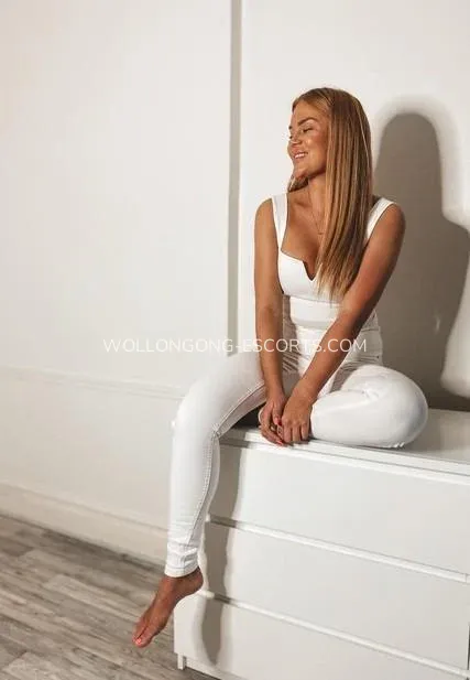 Wollongong escorts Felicia — 4