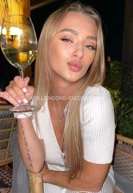 Wollongong escorts Anette — 1