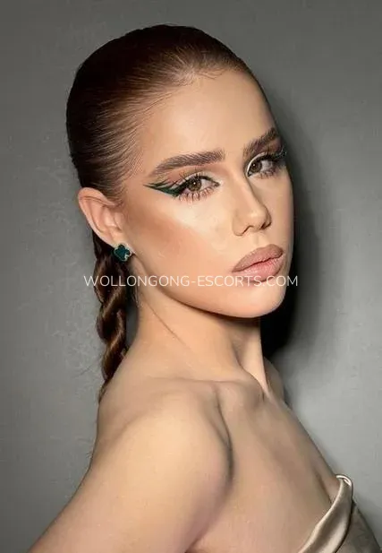 Wollongong escorts Rebecca — 4