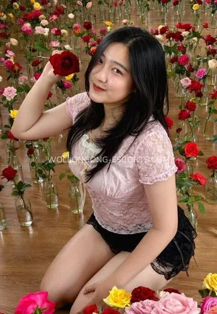 Wollongong escorts Caroline — 7