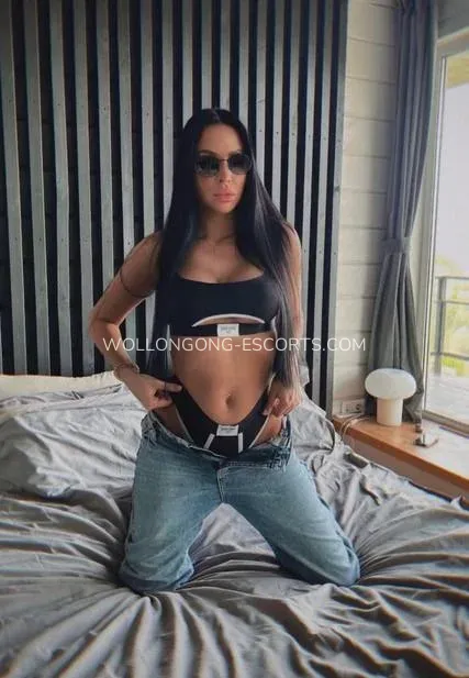 Wollongong escorts Angelina — 5