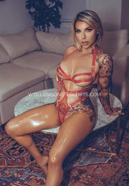 Wollongong escorts Alice — 9