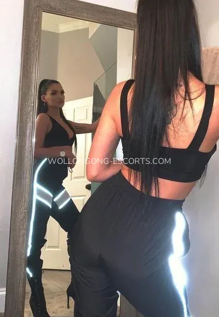 Wollongong escorts Ulla — 1