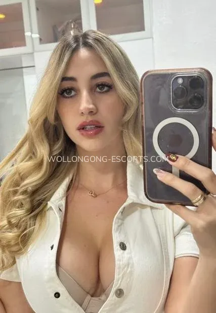 Wollongong escorts Macy — 4