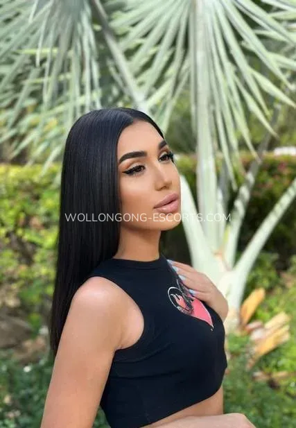 Wollongong escorts Olivia — 4