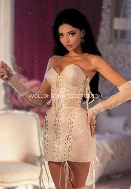 Wollongong escorts Sara — 1