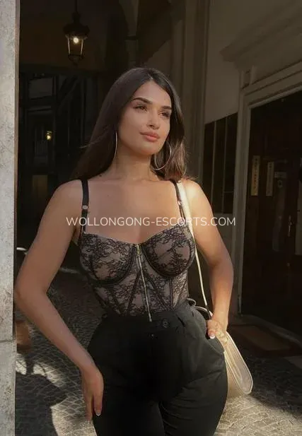 Wollongong escorts Summer — 4