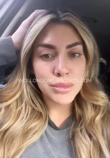 Wollongong escorts Clara — 3