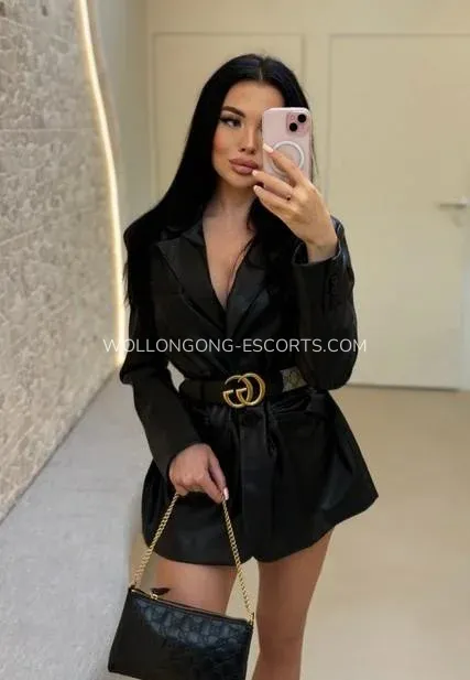 Wollongong escorts Karina — 6