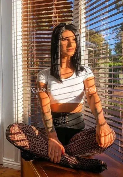 Wollongong escorts Arianna — 7