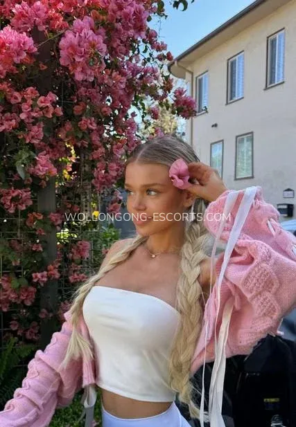 Wollongong escorts Peyton — 5