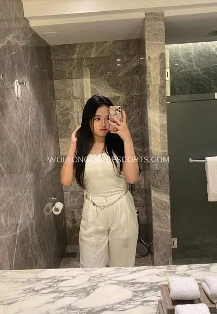 Wollongong escorts Laila — 1