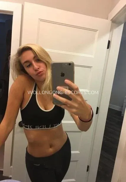 Wollongong escorts Annabelle — 5