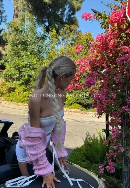Wollongong escorts Peyton — 7