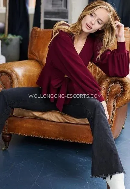 Wollongong escorts Chelsea — 3