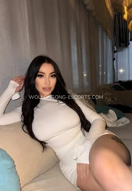 Wollongong escorts Alejandra — 4