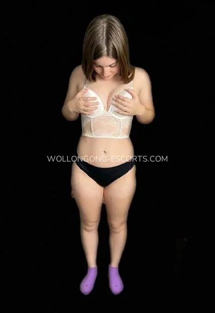 Wollongong escorts hanna