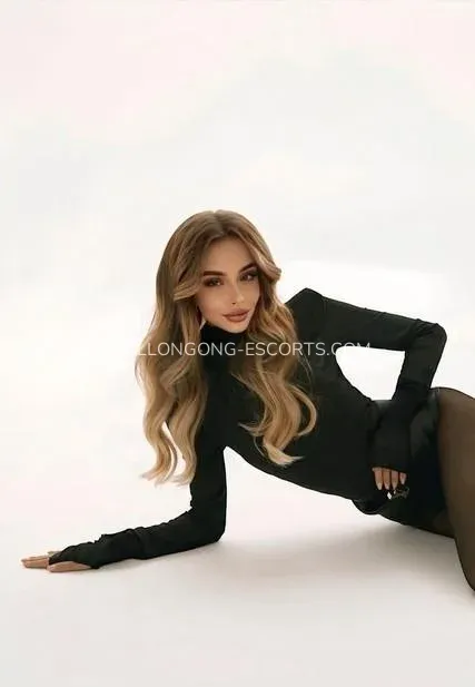 Wollongong escorts Claire — 4