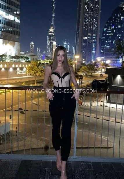 Wollongong escorts Camryn — 6