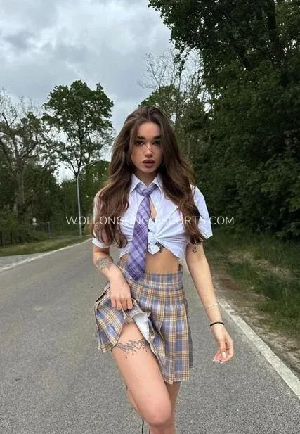 Wollongong escorts Molly — 4