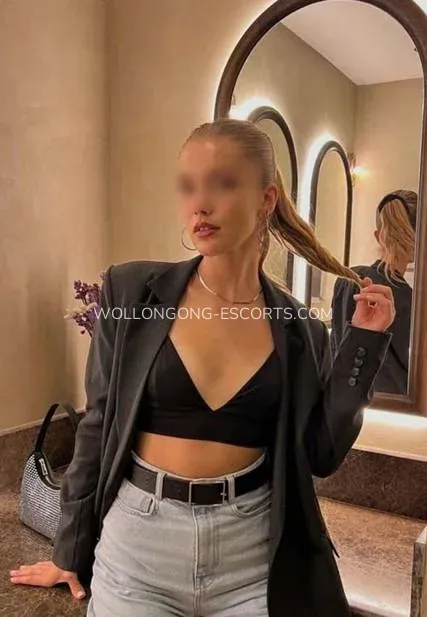 Wollongong escorts Angelica — 4
