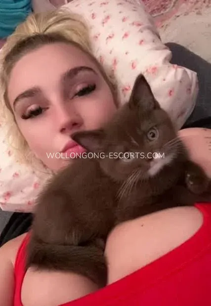 Wollongong escorts Karolina — 5