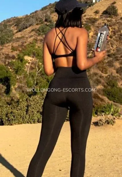 Wollongong escorts Hannah — 7