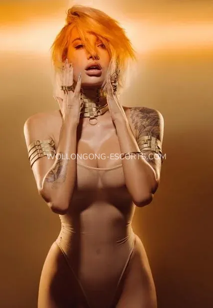 Wollongong escorts Nathalie — 3