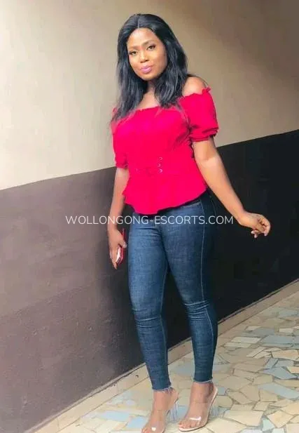 Wollongong escorts Julia — 1